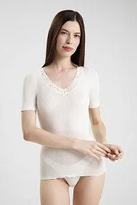 футболка женская NINA VON C 4650479499148