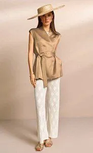 Жилет с ремнем женский RIANI 1450010